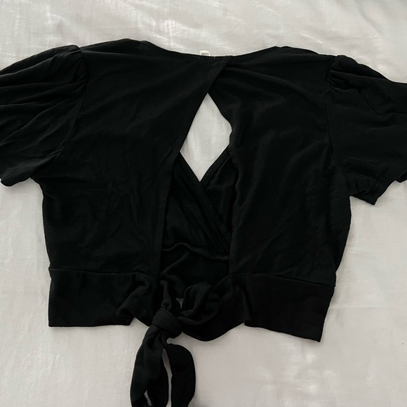 Garage v neck short sleeve blouse with open back in black - Picture 2 of 2